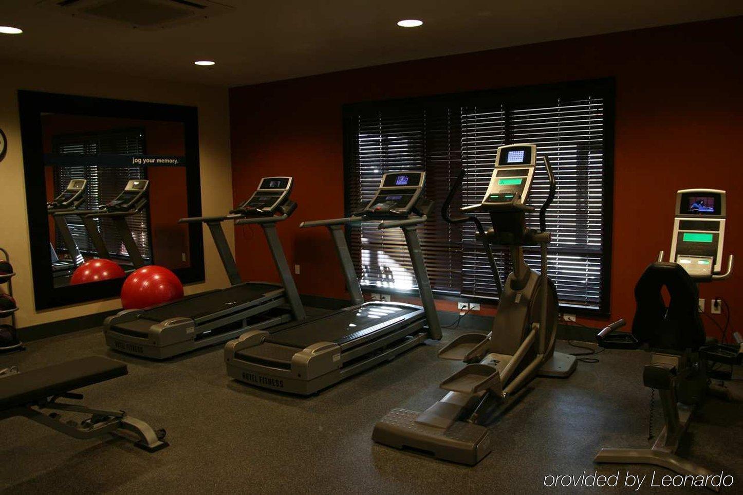 Hampton Inn & Suites New Castle, Pa מתקנים תמונה