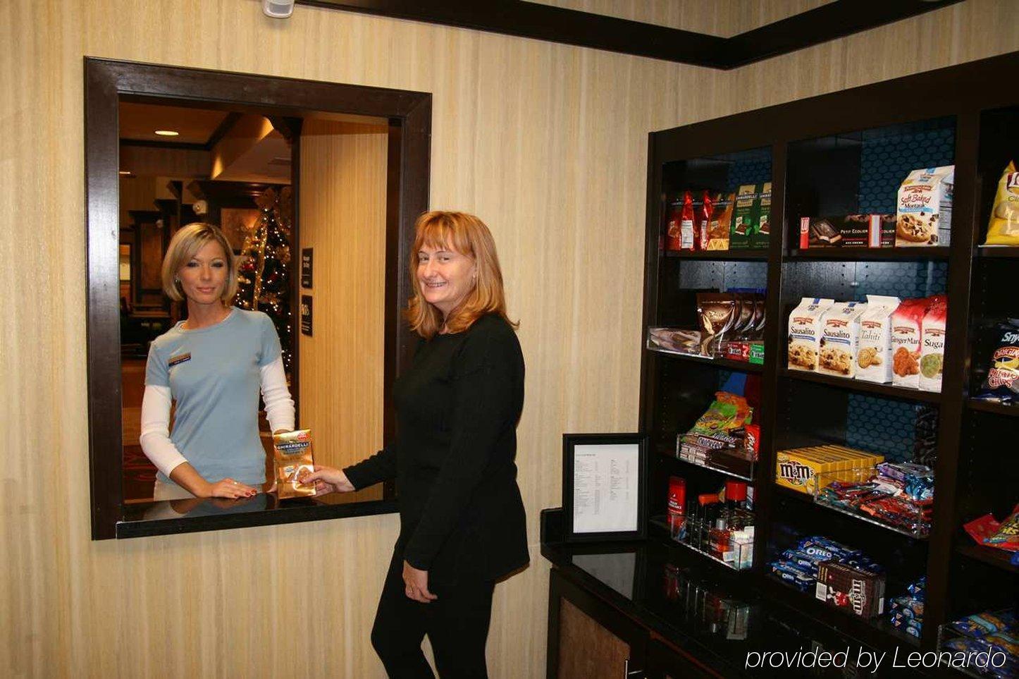 Hampton Inn & Suites New Castle, Pa מסעדה תמונה
